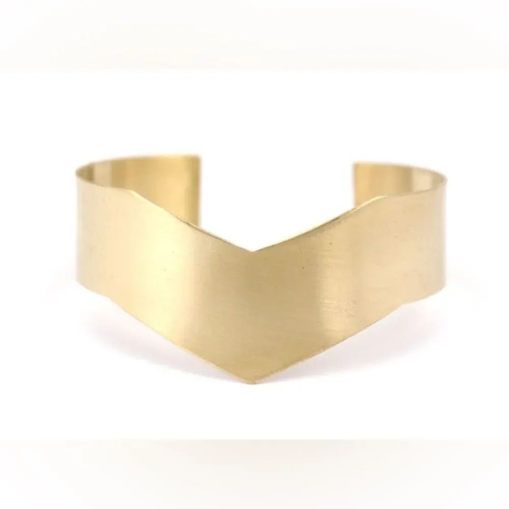 🔥❤️🔥 Raw Brass Adjustable Chevron Cuff Bracelet One Size Fits Most Add a…